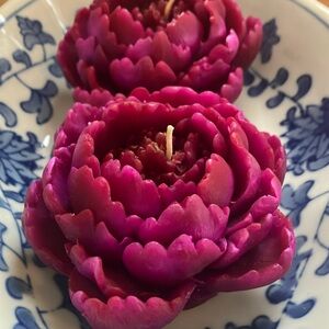 Pair Peony Candles